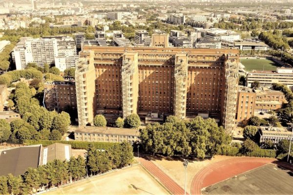 Photo en drone de l'Hôpital de Clichy-La-Garenne