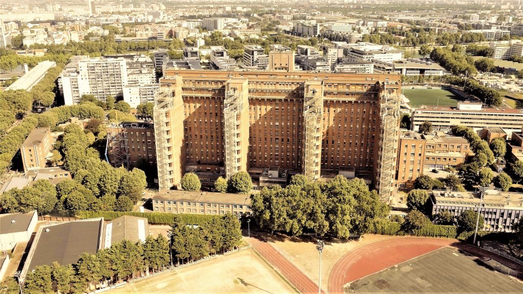 Photo en drone de l'Hôpital de Clichy-La-Garenne