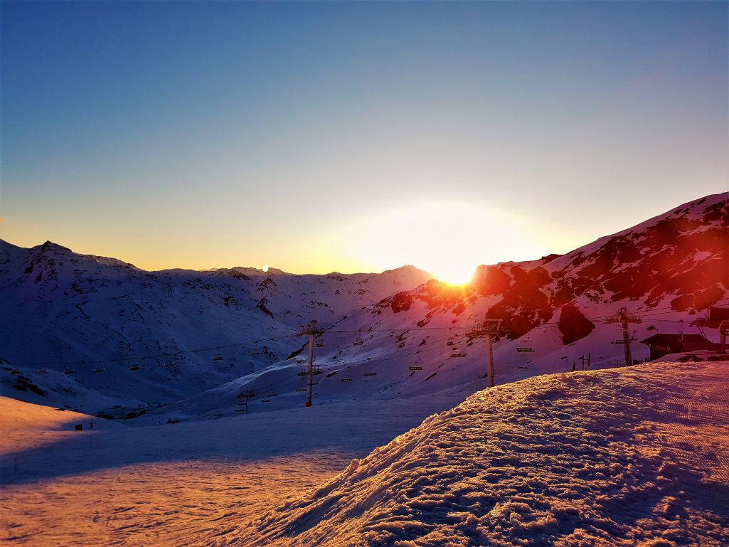 Coucher de soleil en haut des pistes de Val-Thorens