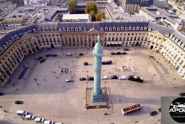 Apollo Drone décolle Place Vendôme avec l’émission « Sept à Huit »