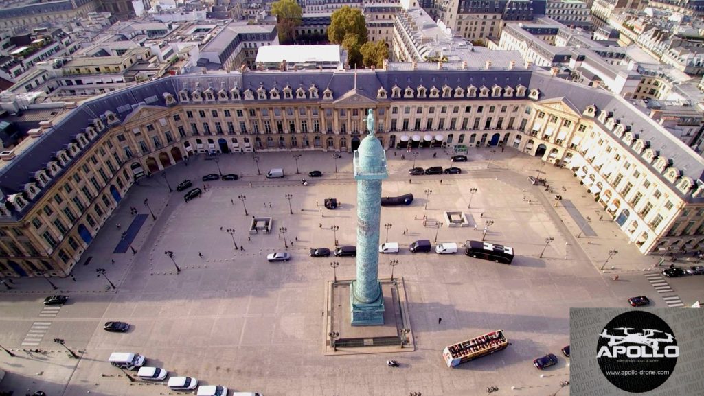 Photo en drone de la Place Vendôme Paris